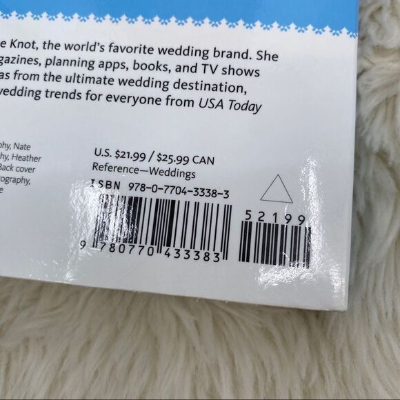 The Knot Complete Wedding Guide Book Soft Cover. - Picture 7 of 7